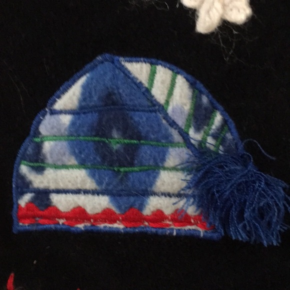 ❄️TAN TRUMS Snowflakes/❄️Hats/Gloves🧤 Vest in Black - Picture 5 of 12